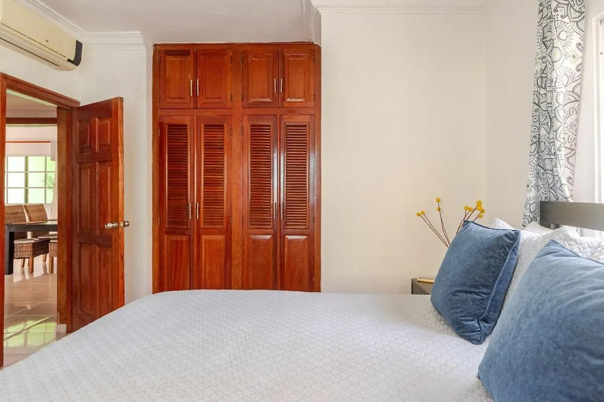 Spacious 2 Bedroom Condo With Pool Close To Beach 蓬塔卡纳 0*,