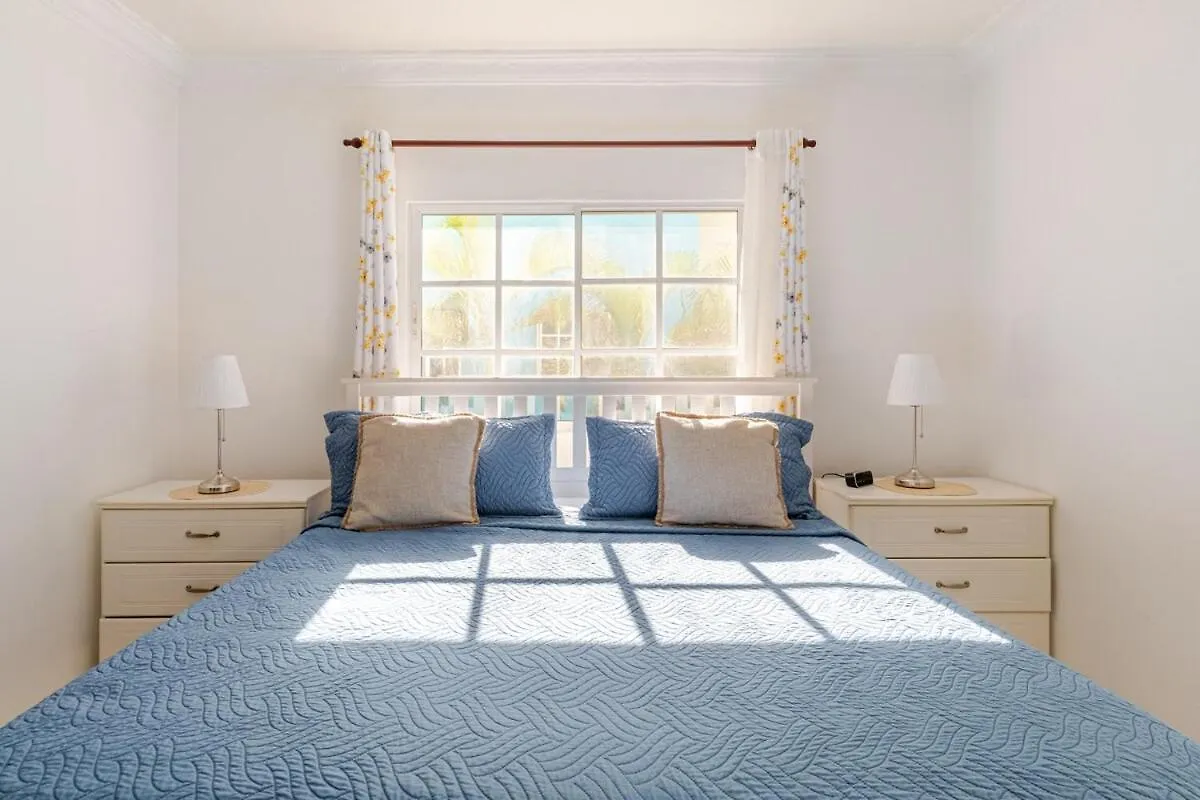 아파트 Spacious 2 Bedroom Condo With Pool Close To Beach 푼타 카나 도미니카 공화국
