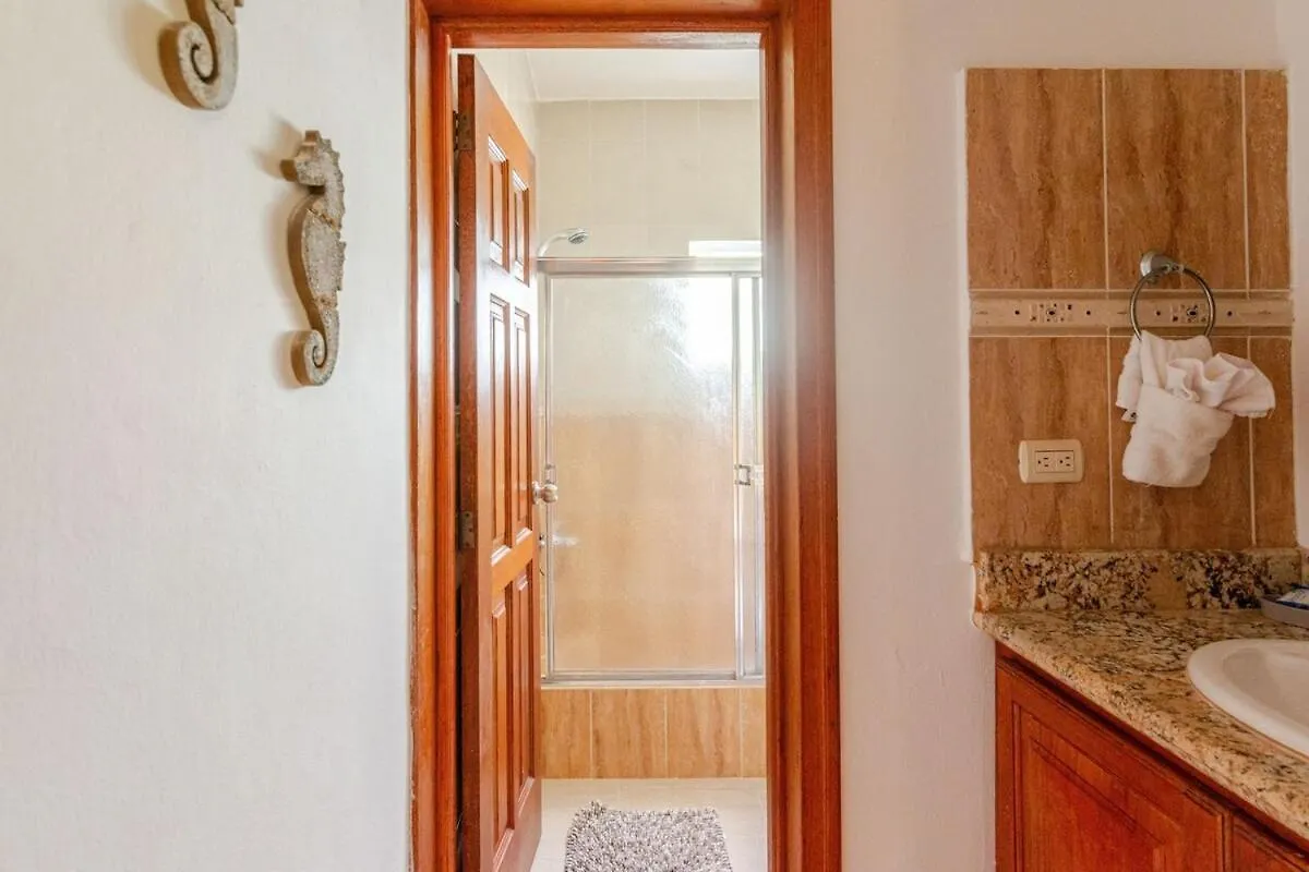 Spacious 2 Bedroom Condo With Pool Close To Beach Punta Cana 0*,  Dominik Cumhuriyeti